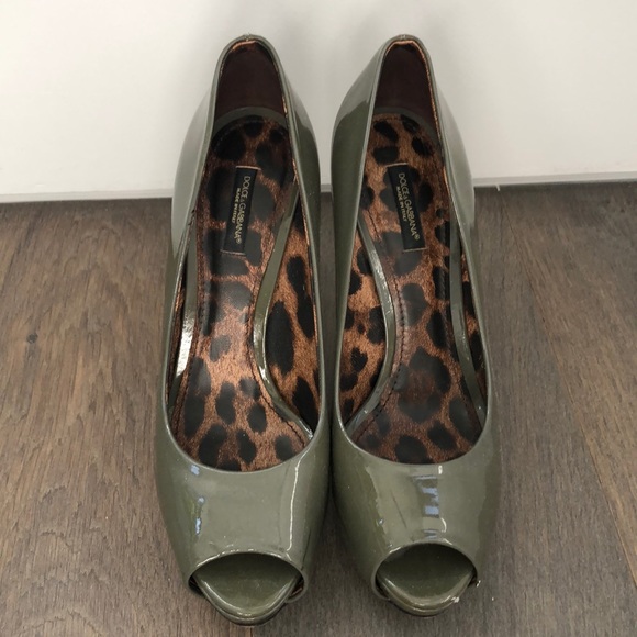 Dolce & Gabbana Shoes - DOLCE & GABBANA Grey/Olive Peeptoe Pumps Sz 39